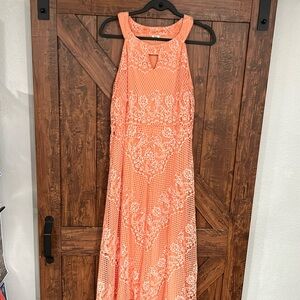 REBA  beautiful lace dress,like New